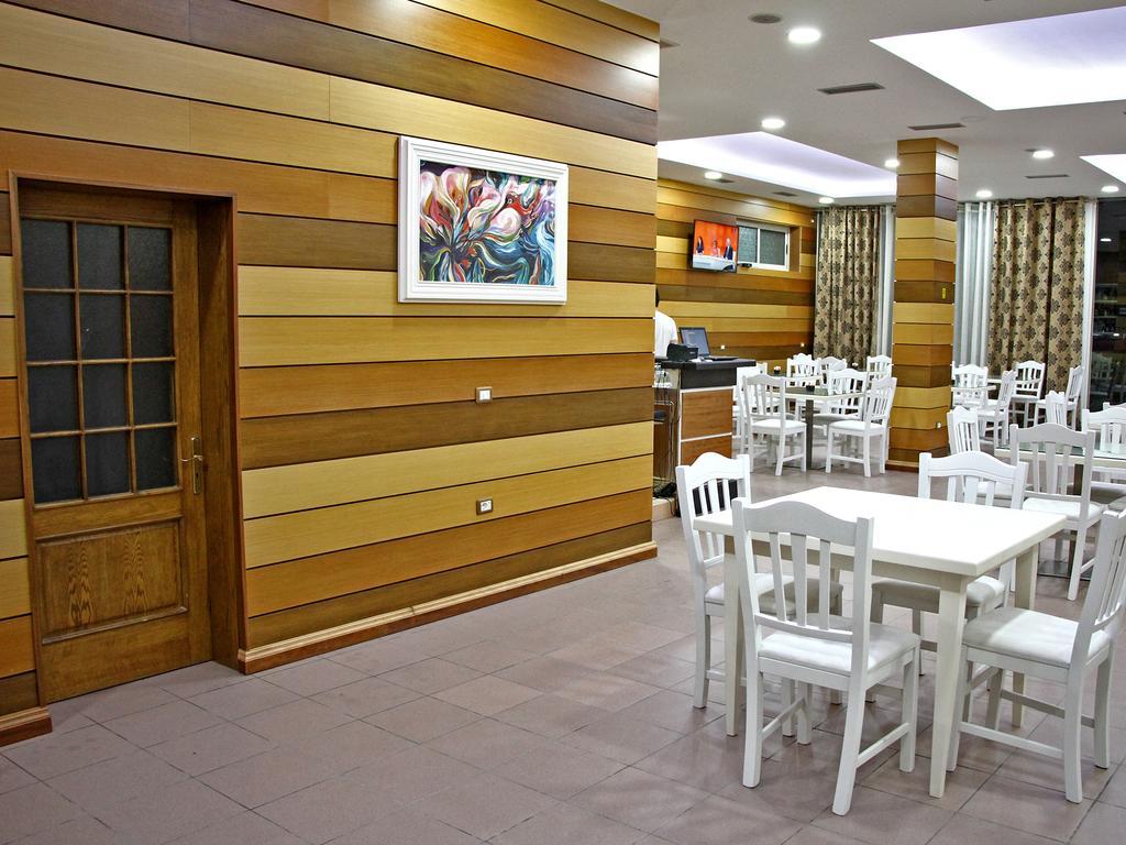 Hotel Vila Giorgio Shkodër Dış mekan fotoğraf
