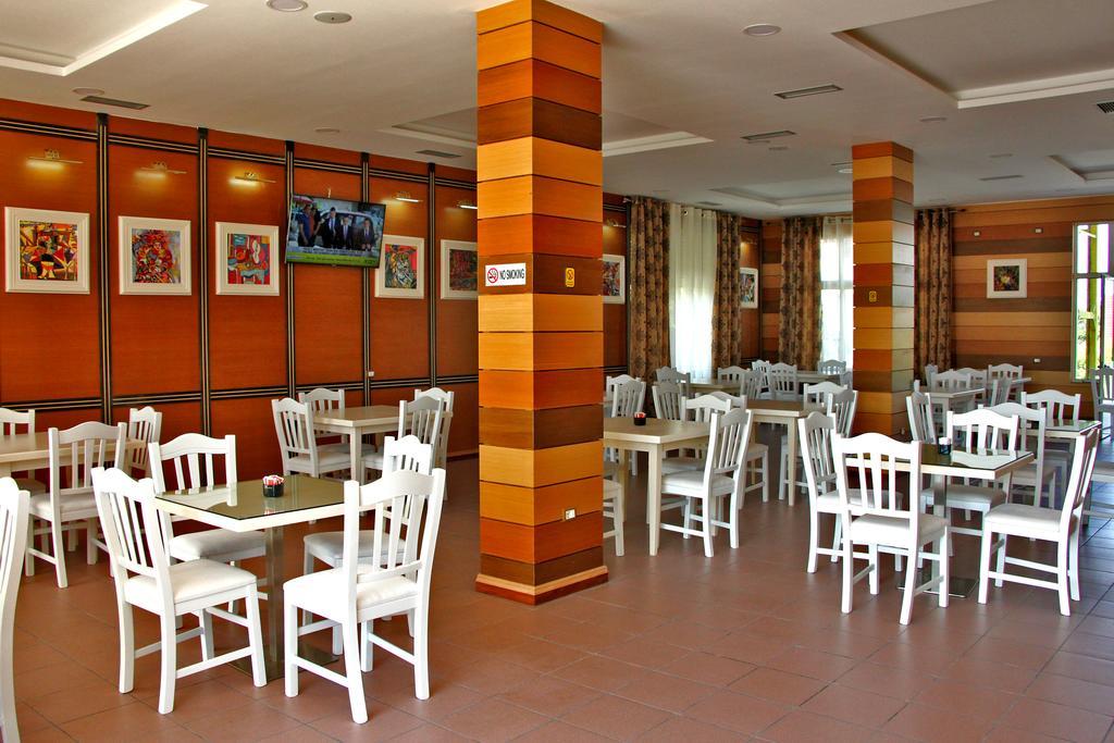 Hotel Vila Giorgio Shkodër Dış mekan fotoğraf